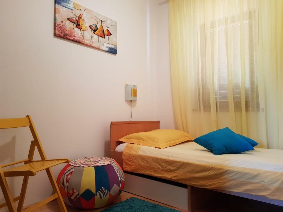 Kuca Za Odmor Luca Apartamento Posedarje Exterior foto